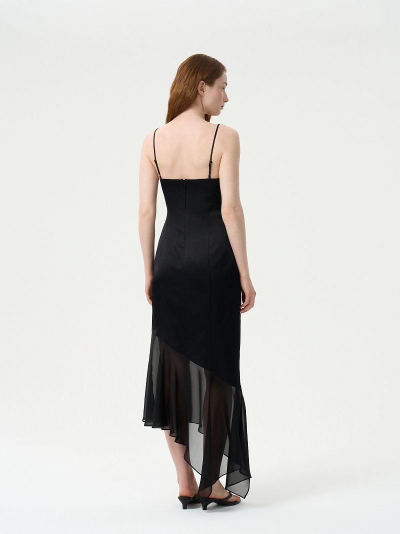 Атласное платье с шифоновой вставкой