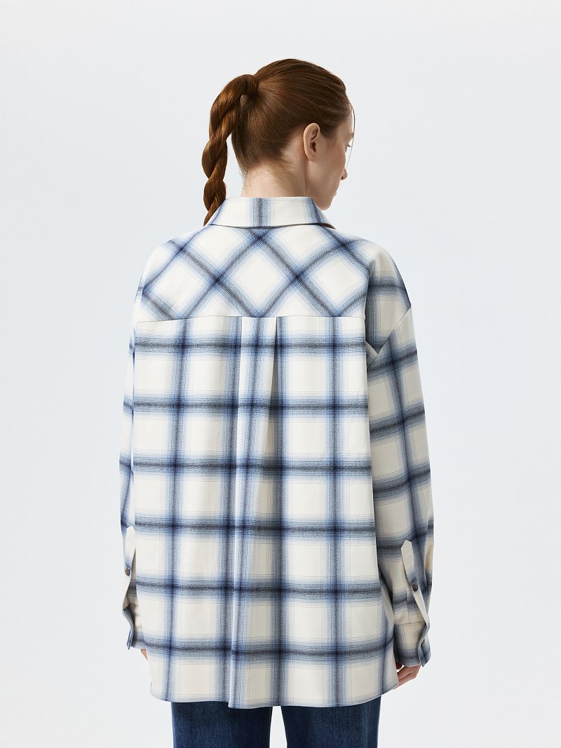 Клетчатая рубашка с карманами