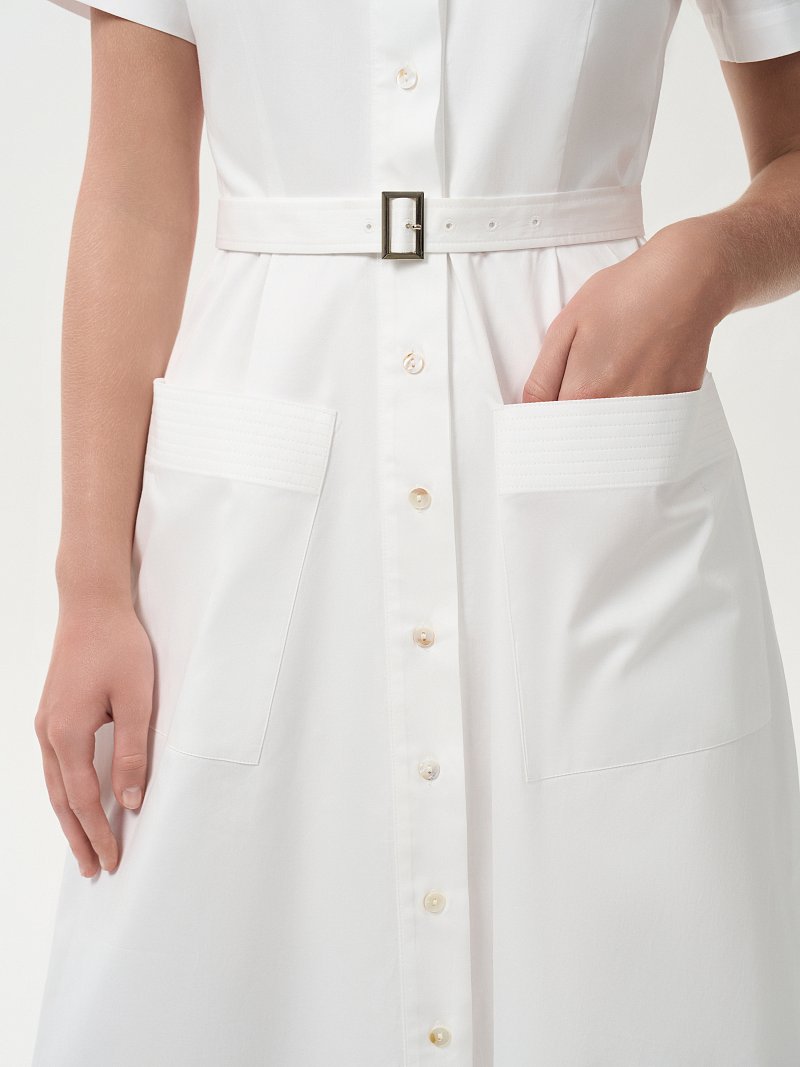 Расклешенное платье-рубашка