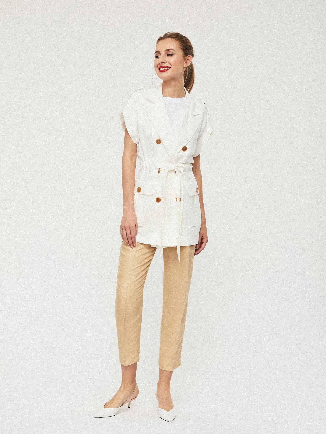 Льняной жакет в стиле сафари: фото №1