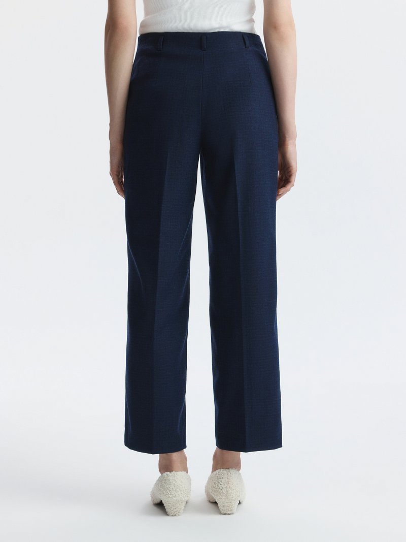 Брюки с высокой посадкой