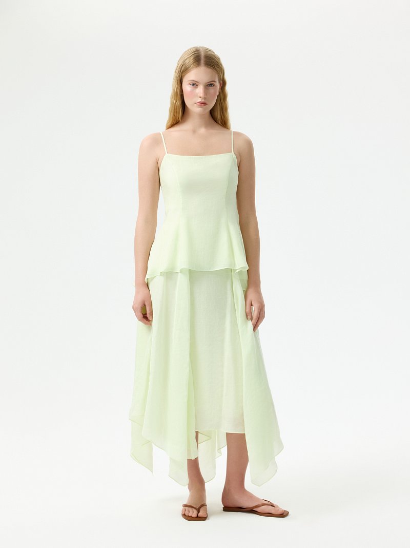 Топ из лиоцелла с баской