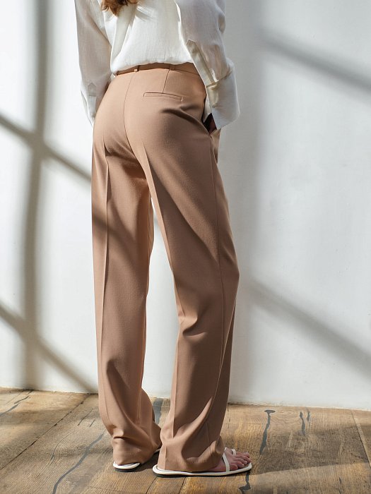 Удлиненные брюки со стрелками: фото №3