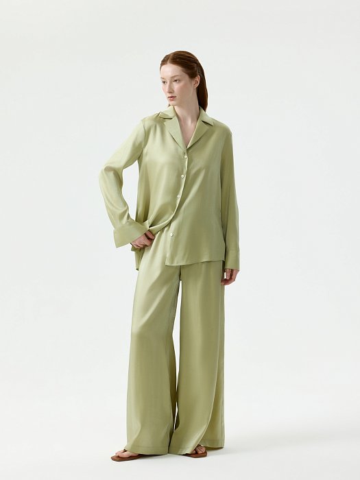 Атласная блуза оверсайз: фото №3