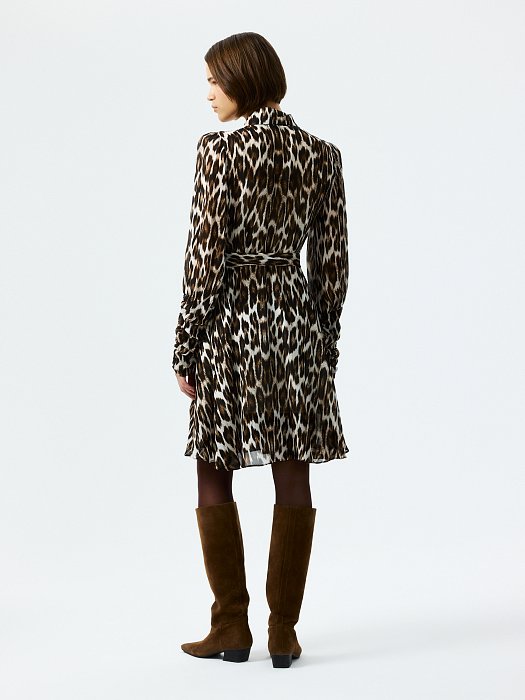 Платье на запах с леопардовым принтом: фото №4