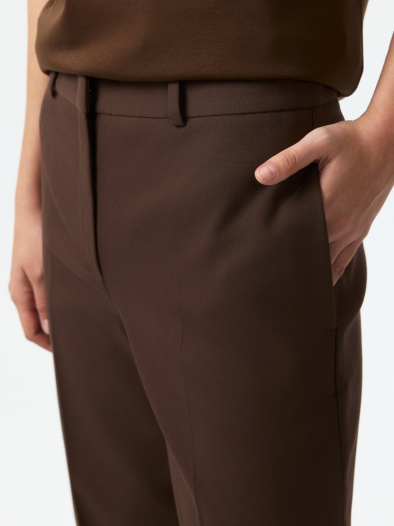 Брюки прямого кроя