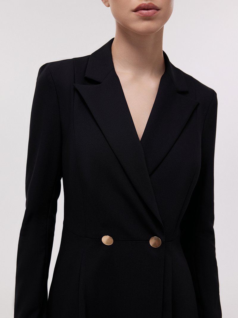 Платье на запах из костюмной ткани