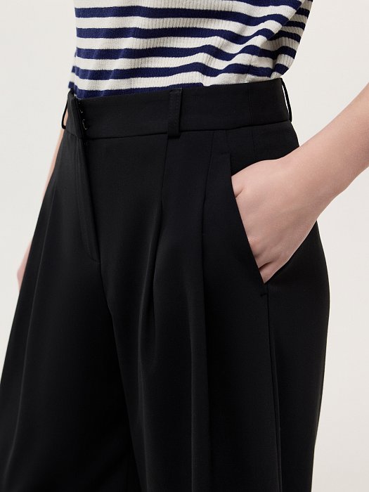Широкие брюки укороченного кроя: фото №3