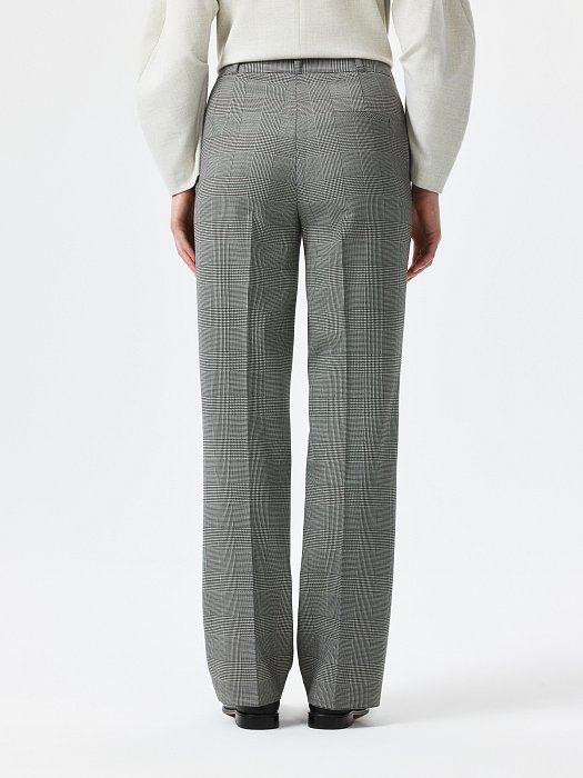 Зауженные брюки в клетку: фото №5