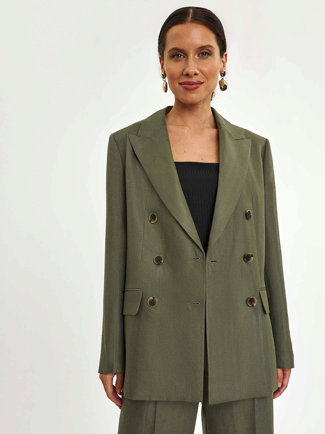 Прямой двубортный жакет : фото №1