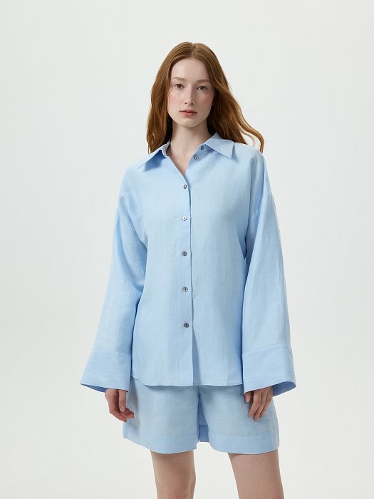 Костюм с рубашкой и шортами: фото №5