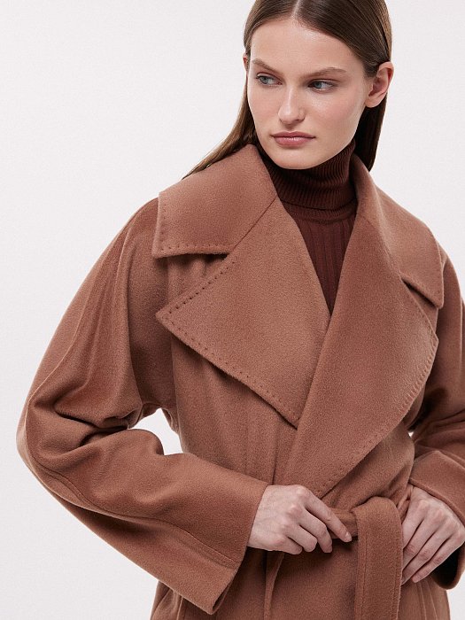 Шерстяное полупальто на запах: фото №2