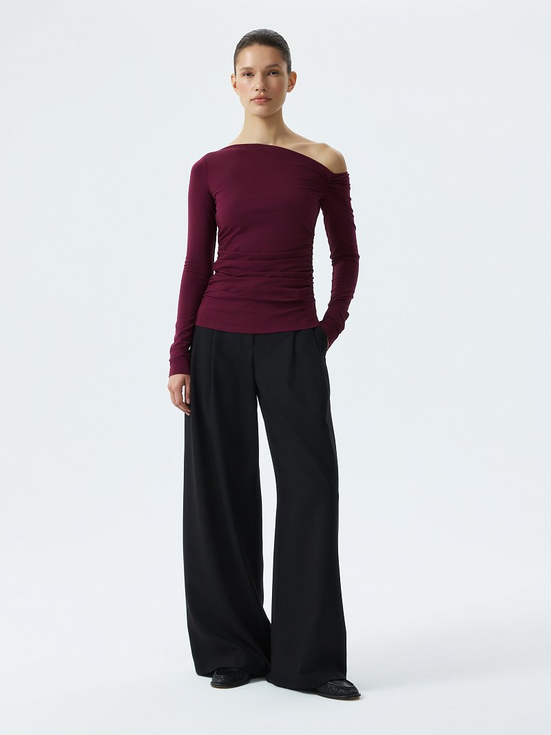 Асимметричный лонгслив с драпировками