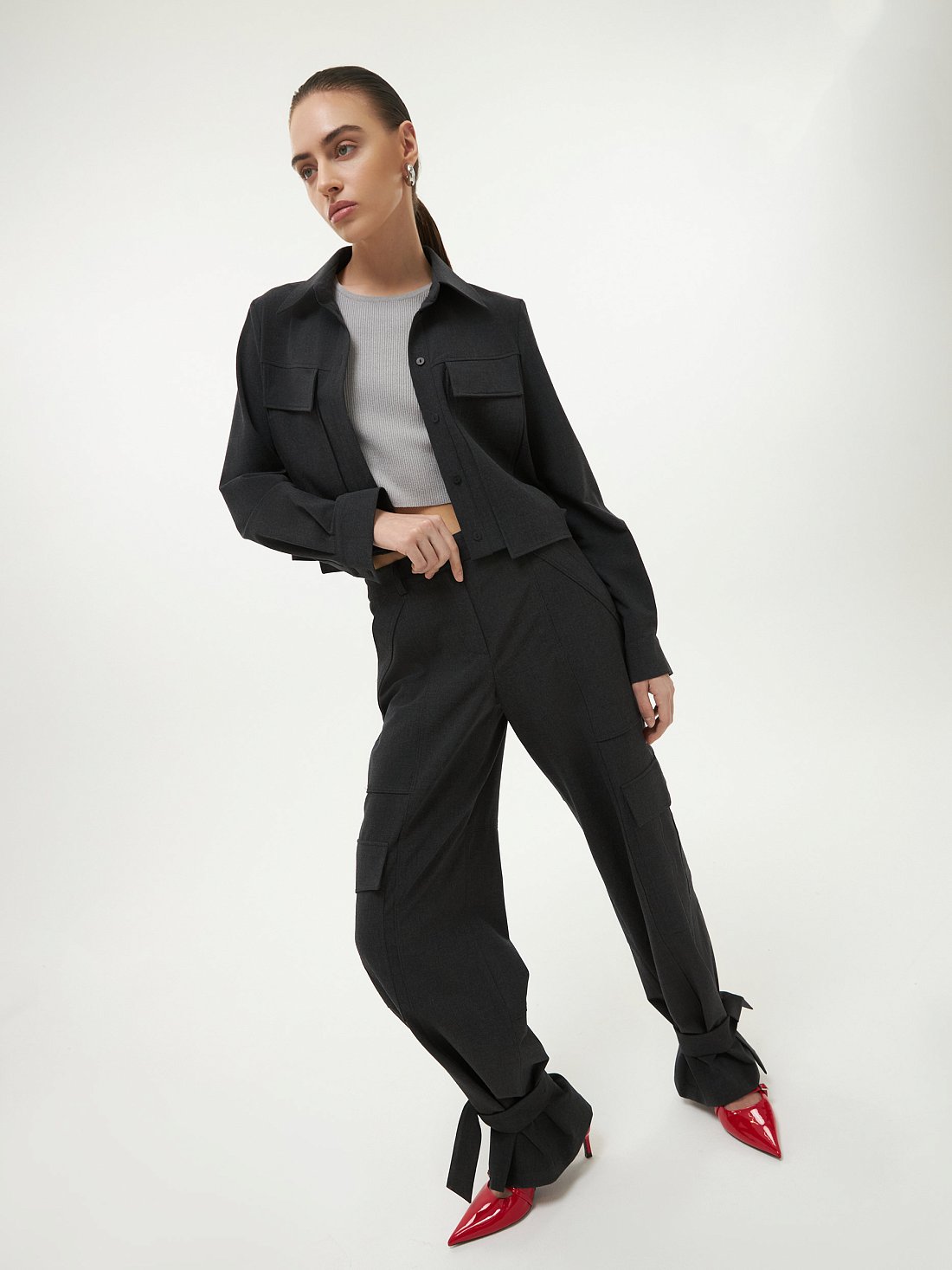 Брюки-карго из костюмной ткани: фото №1