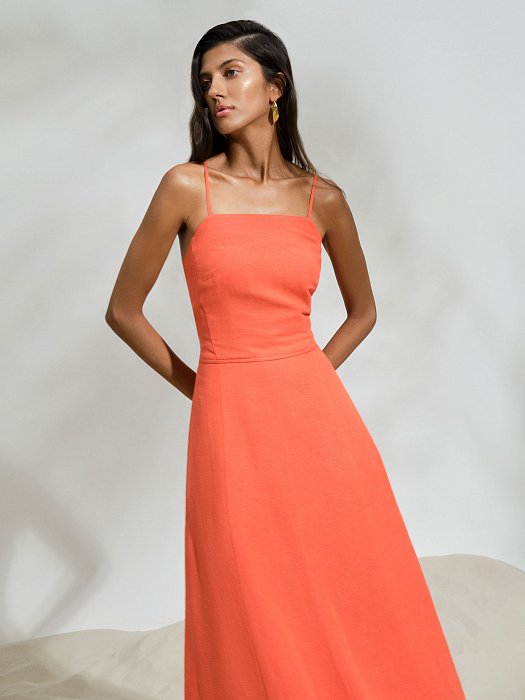 Сарафан на тонких бретелях: фото №3