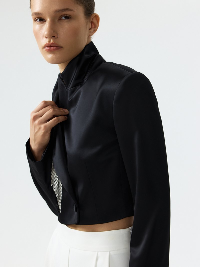 Атласный жакет со съемными стразами