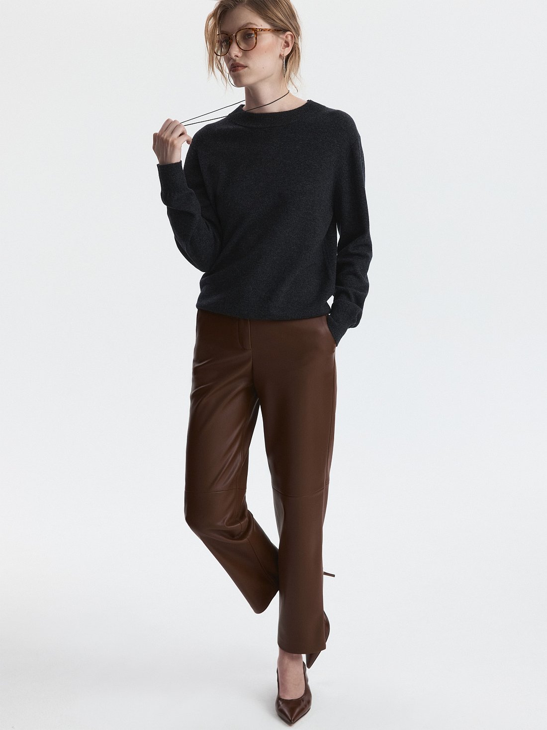 Брюки из искусственной кожи: фото №1