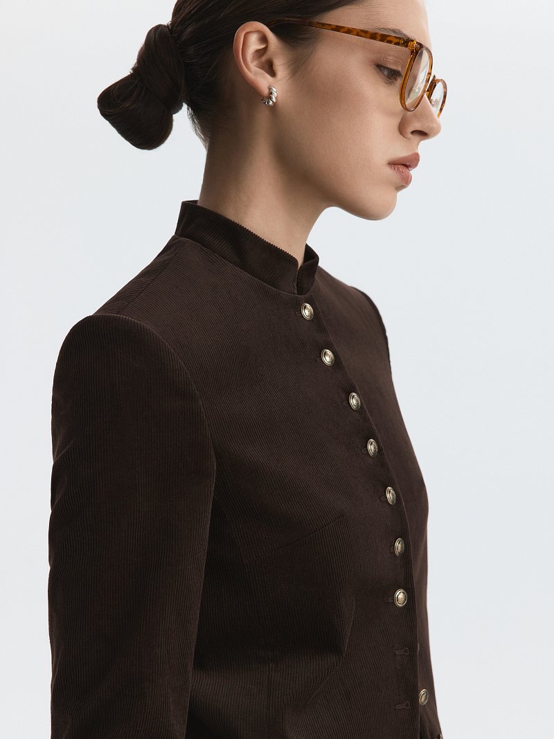 Вельветовый жакет со стойкой