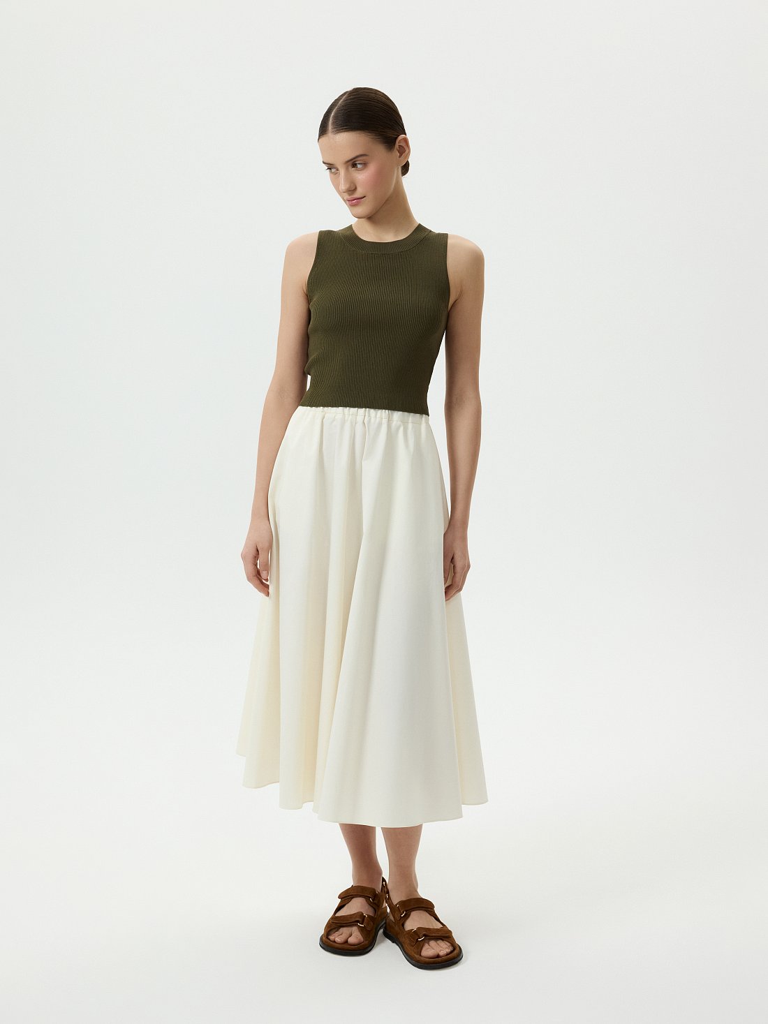 Укороченный топ из вискозы: фото №1