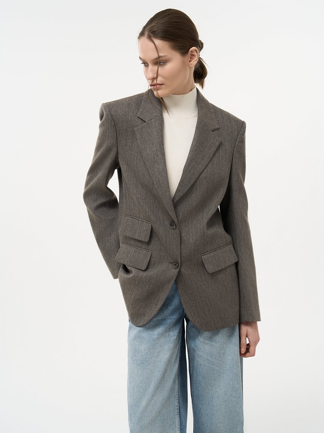 Прямой жакет с шерстью: фото №1