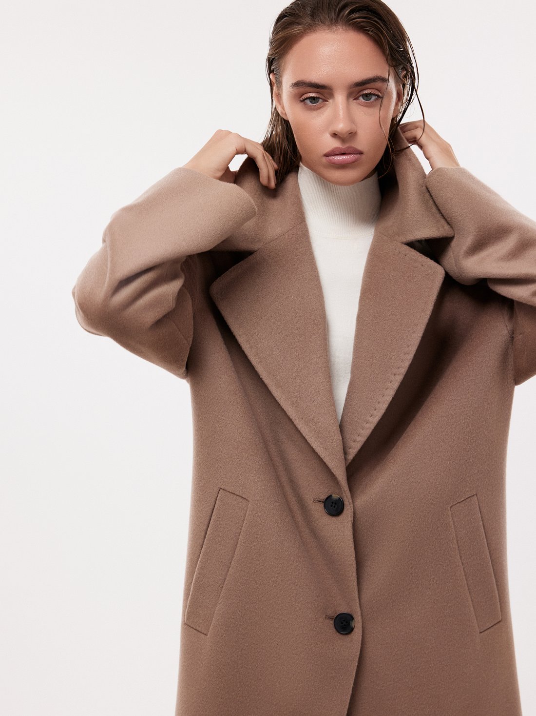 Пальто оверсайз с шерстью: фото №1