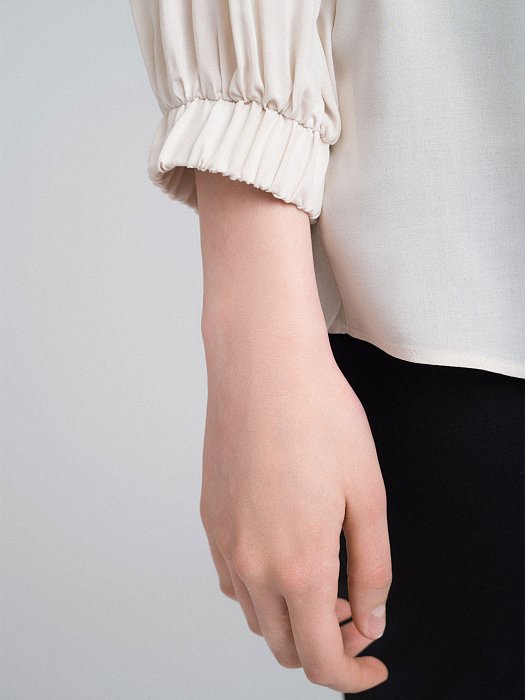 Блуза с объемными рукавами: фото №5