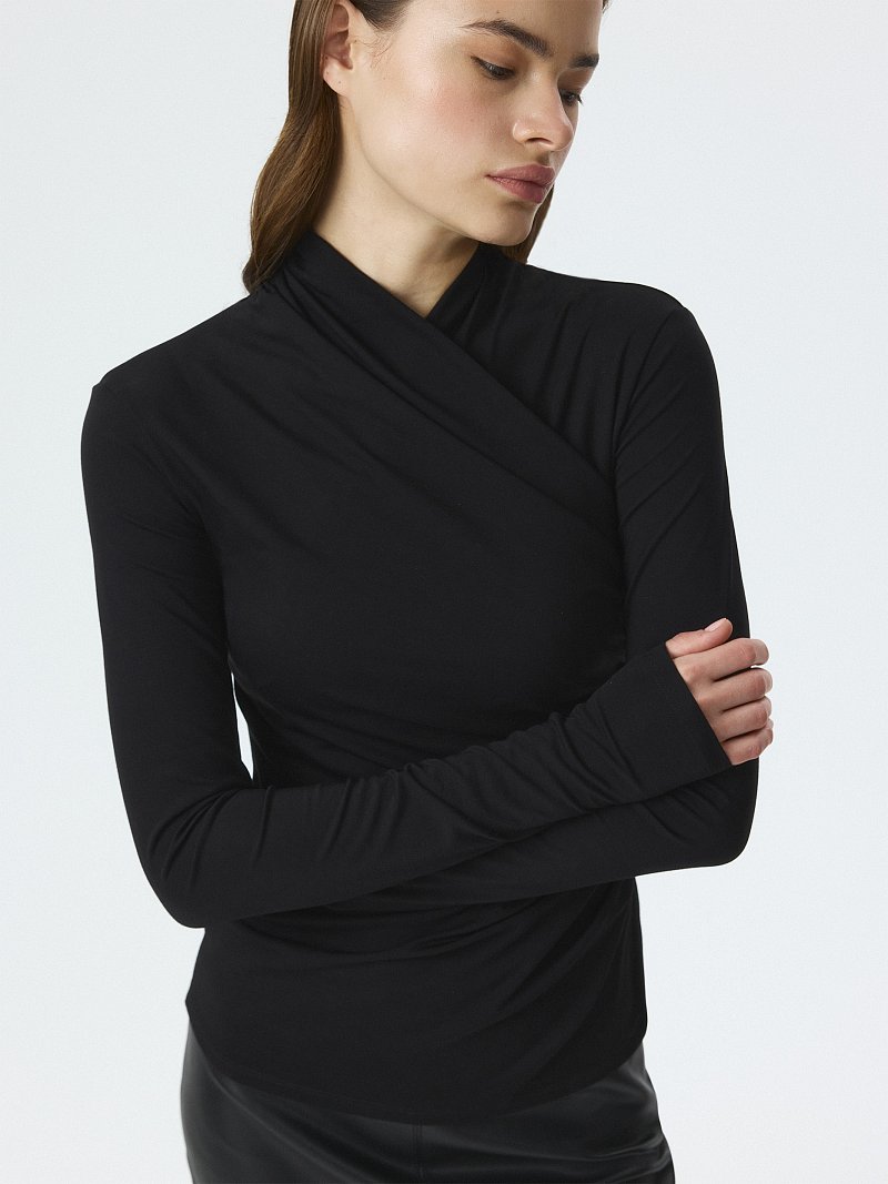 Лонгслив на запах