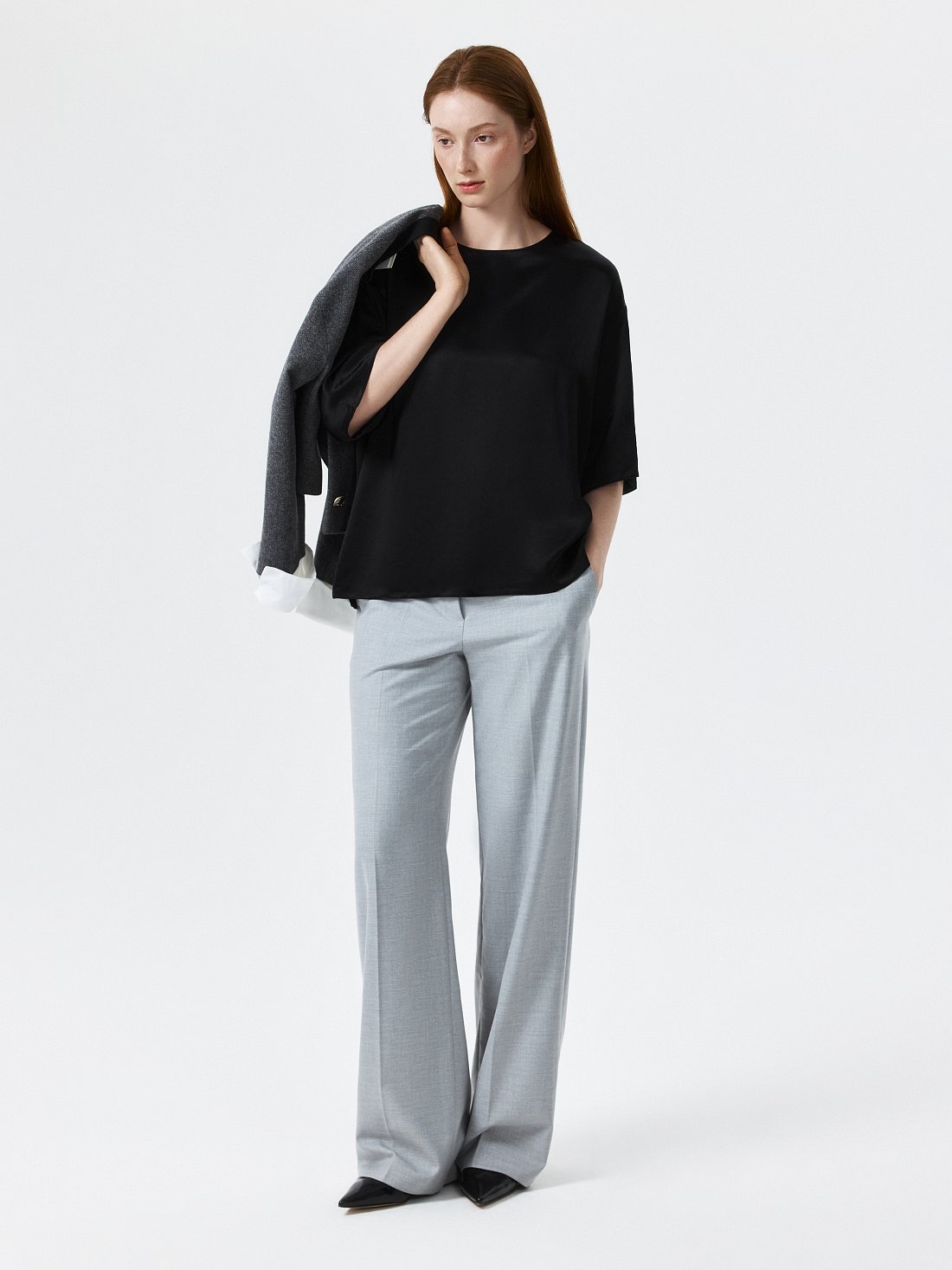 Атласная блуза оверсайз: фото №1