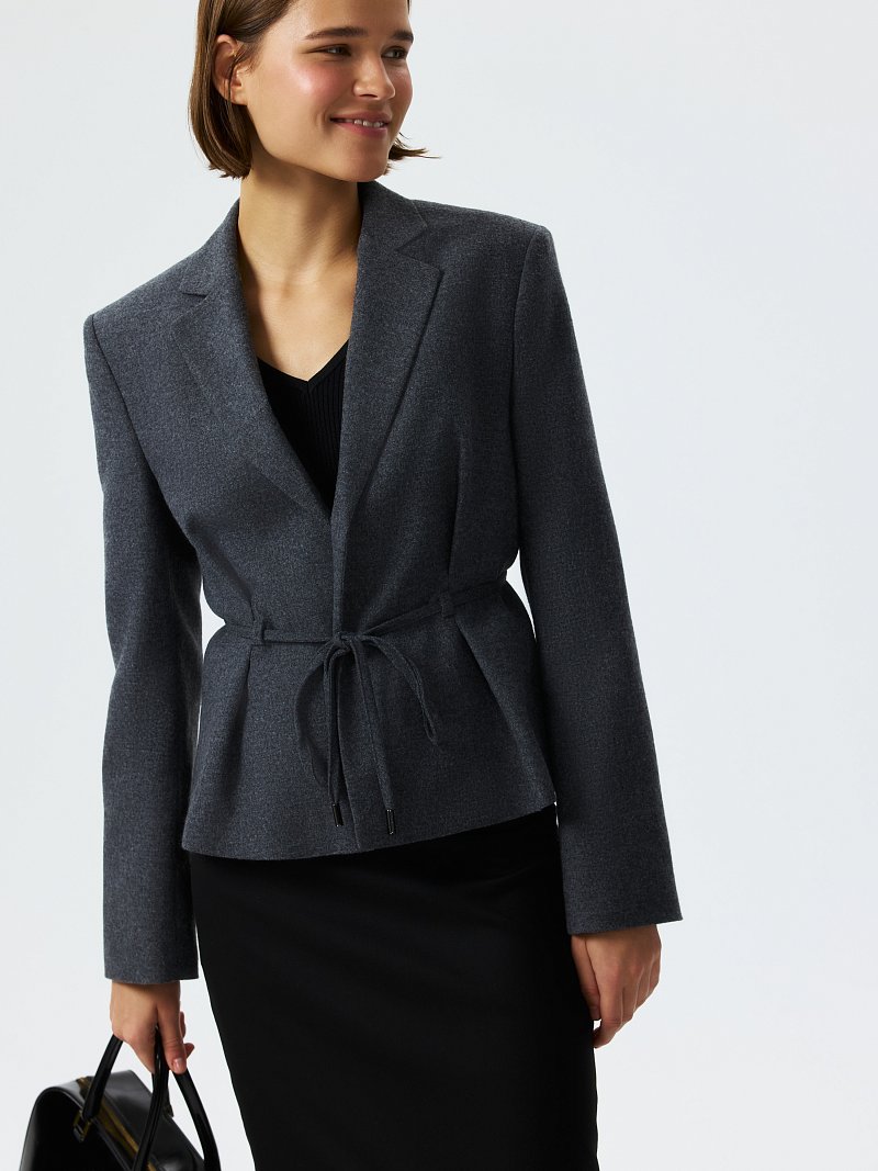 Жакет из фланели с поясом