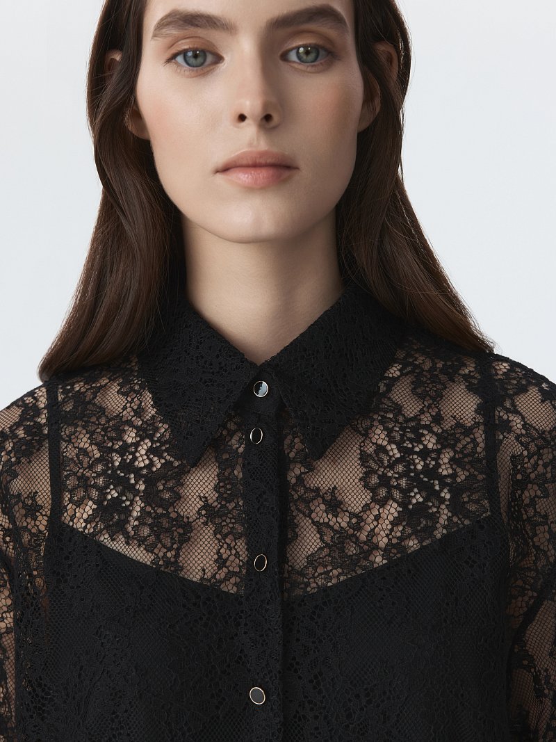 Кружевная блуза 