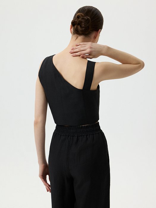 Кроп-топ асимметричного кроя: фото №3