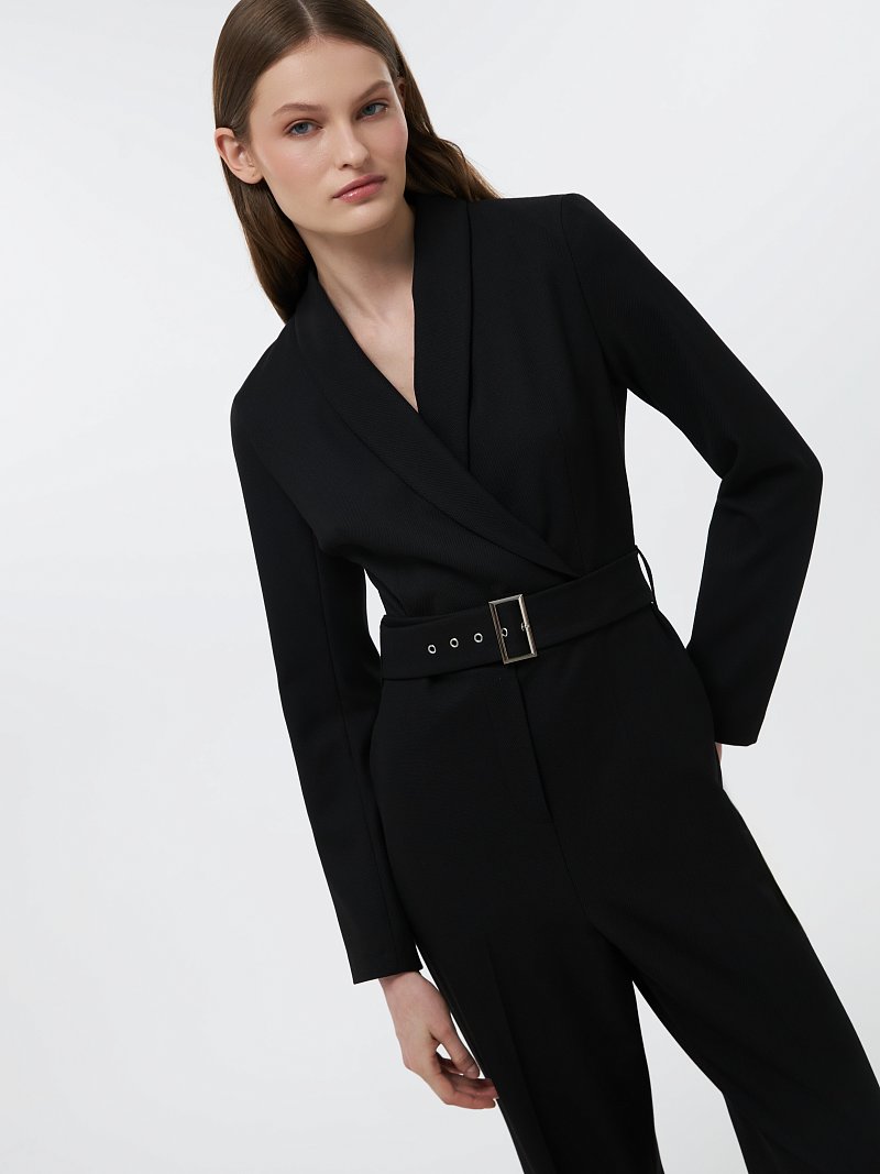 Комбинезон с длинными рукавами