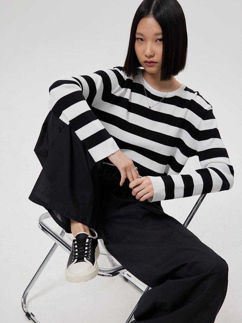 Укороченный джемпер в полоску