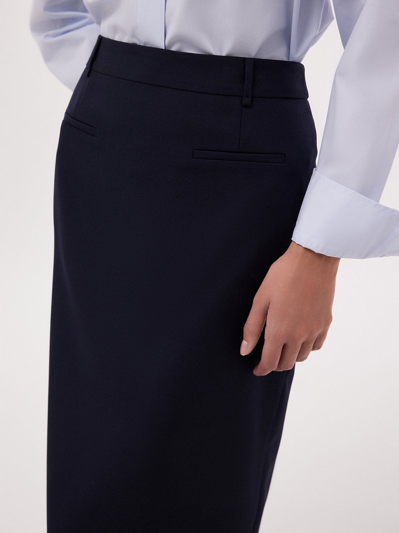 Классическая юбка-миди