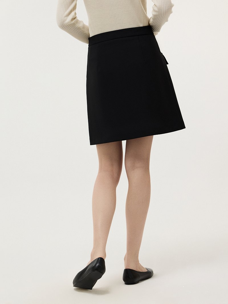 Расклешенная юбка со складками