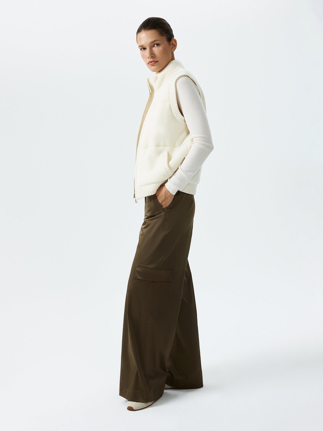 Атласные брюки-карго: фото №1