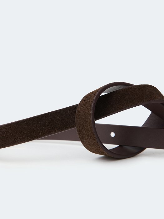 Узкий ремень из замши: фото №5