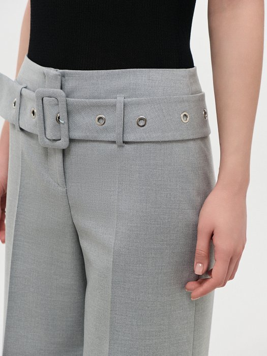Расклешенные брюки с ремнем : фото №3