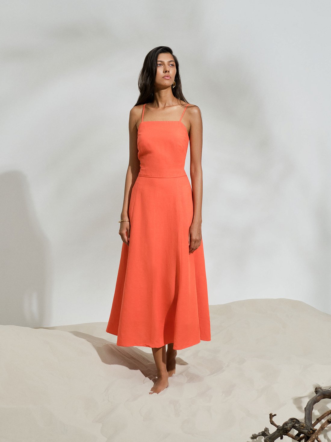 Сарафан на тонких бретелях: фото №1