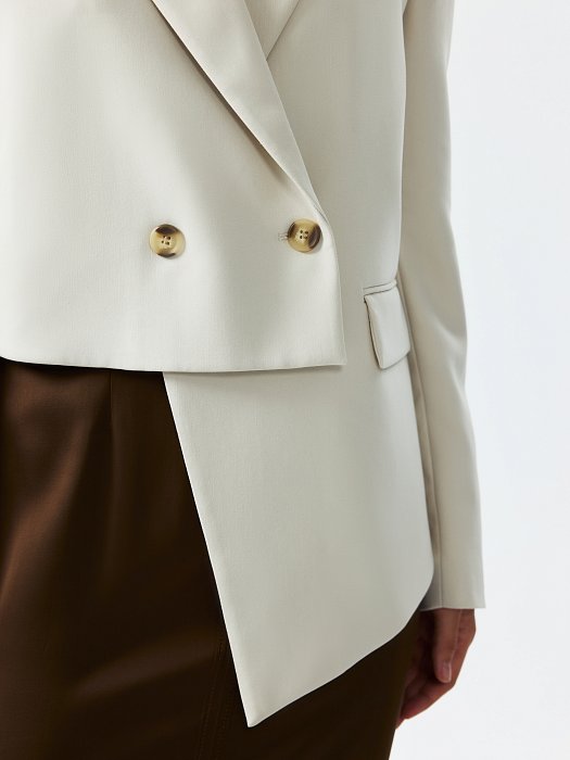 Укороченный асимметричный жакет: фото №4