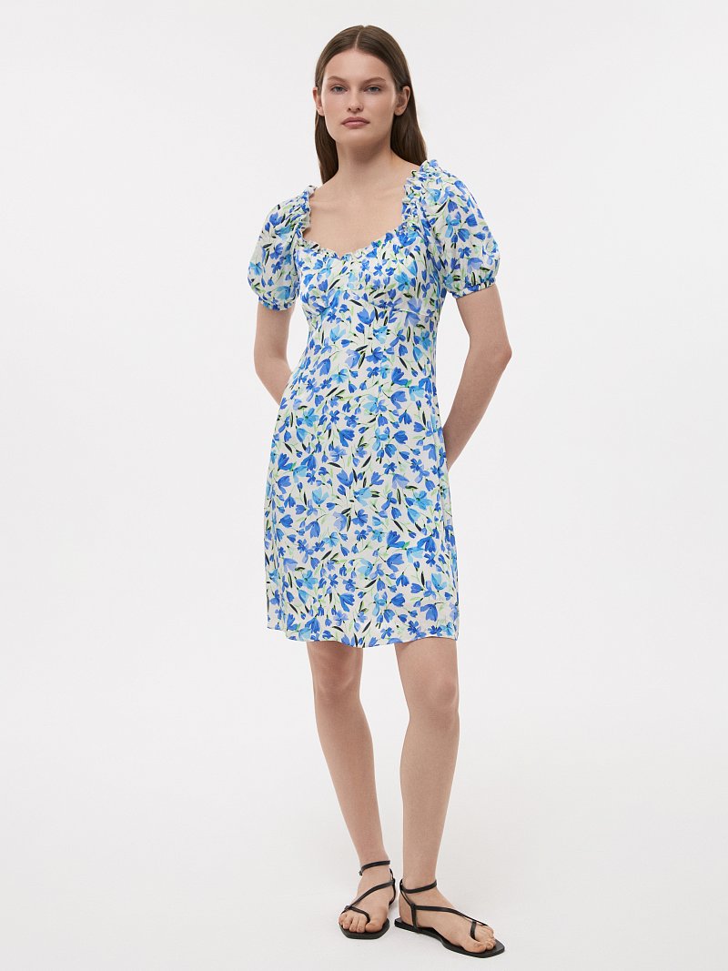 Короткое платье с цветочным принтом
