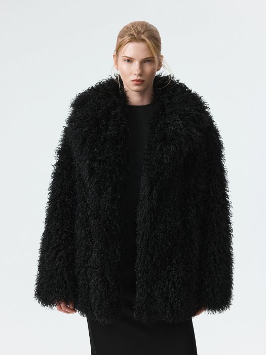 Утепленная шуба из искусственного меха: фото №5