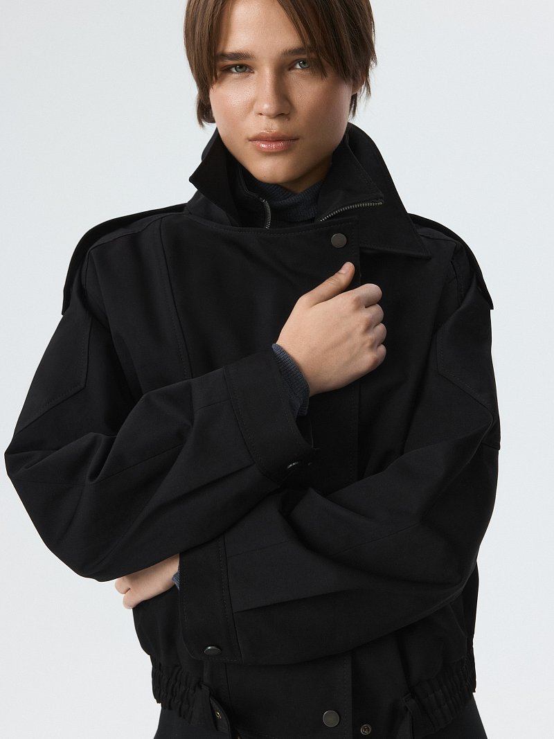 Объемная куртка из хлопка