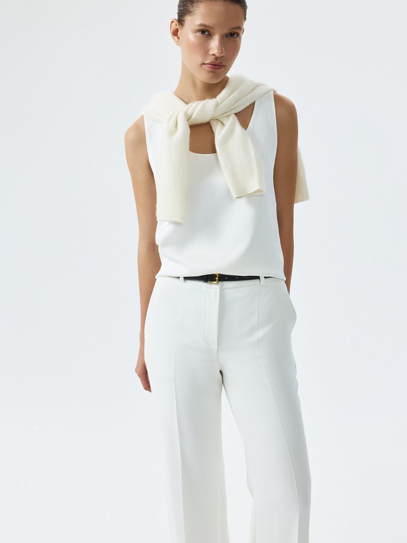 Брюки расклешенного кроя