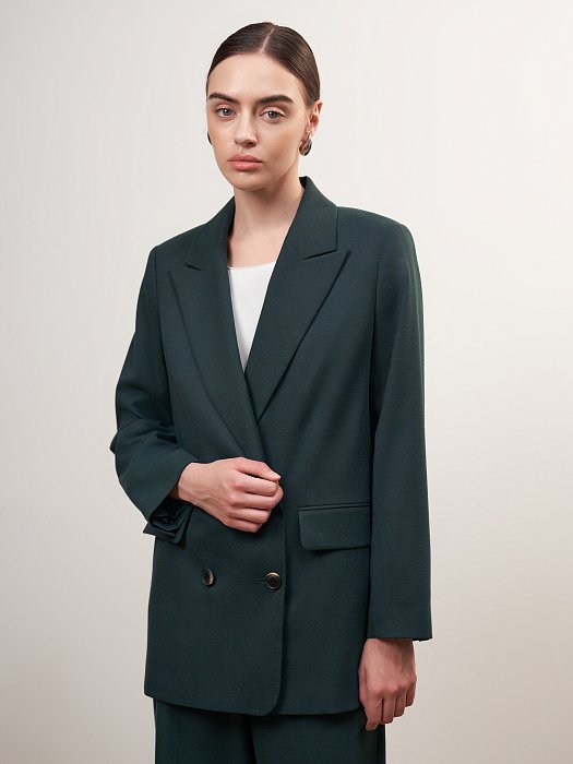 Свободный двубортный жакет: фото №3