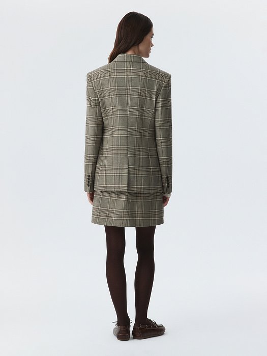 Двубортный жакет в клетку: фото №5