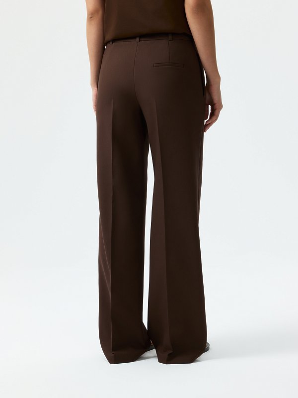 Брюки прямого кроя