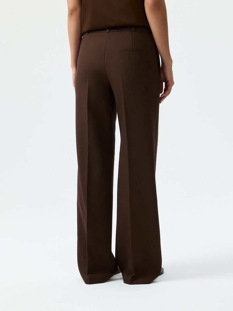 Брюки прямого кроя