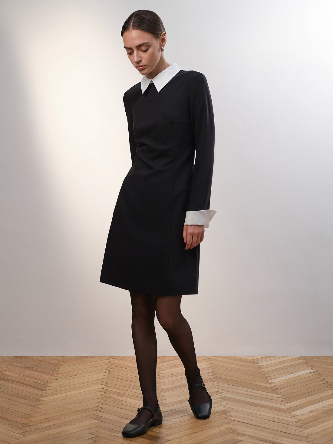 Платье со съемными воротником и манжетами: фото №1