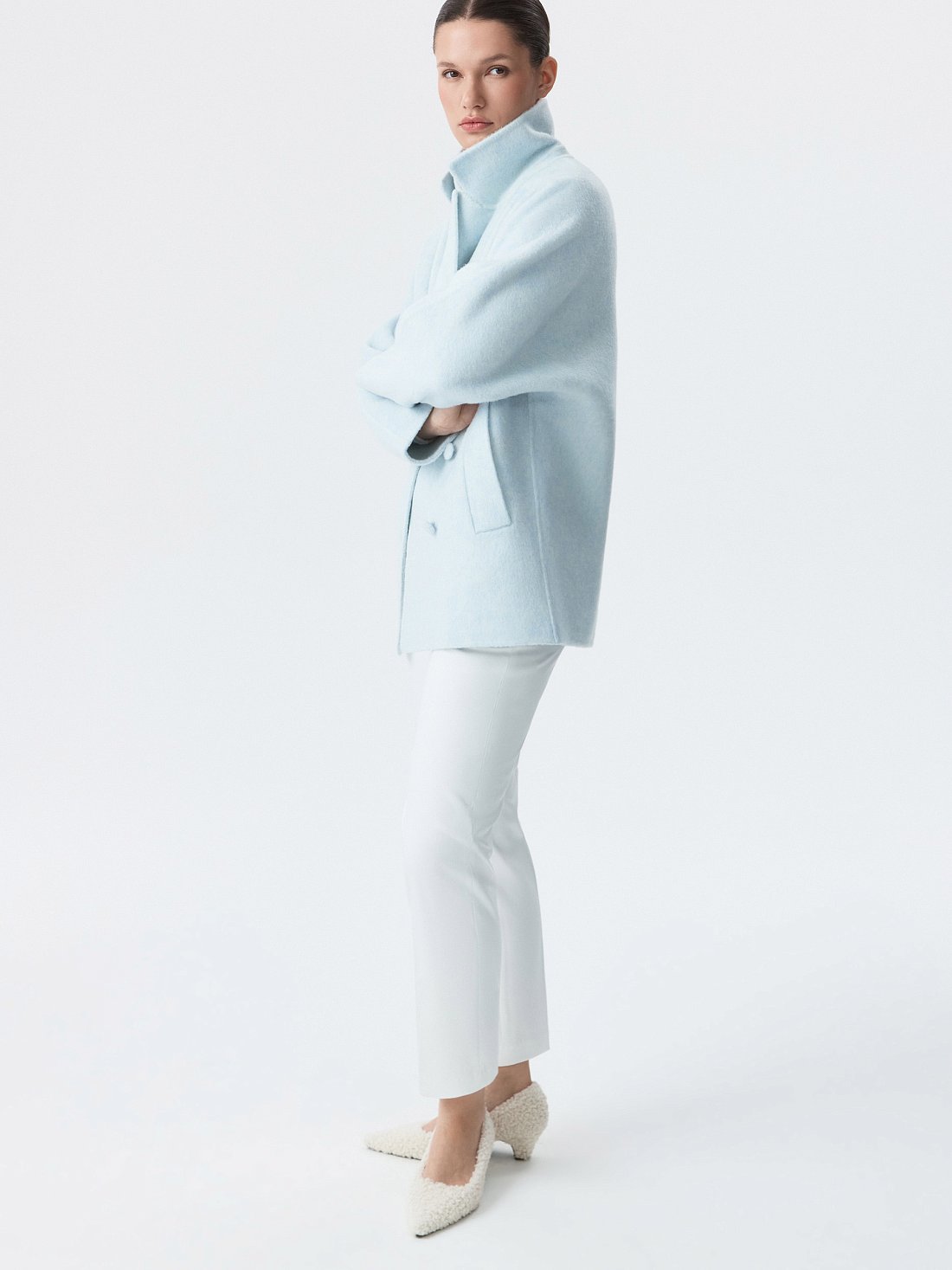 Двубортное укороченное пальто (Р158): фото №1